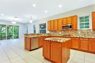 1904 Flower Dr, Palm Beach Gardens, FL 33410 - Photo 12