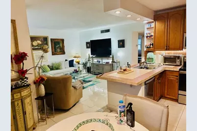 1150 NW 30th Court NW #203, Wilton Manors, FL 33311 - Photo 2