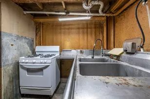 21216 Glades Cut Off Rd, Port Saint Lucie, FL 34987 - Photo 10