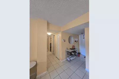 5160 Las Verdes Circle #217, Delray Beach, FL 33484 - Photo 6