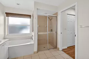 1021 SE Westminster Pl, Stuart, FL 34997 - Photo 32