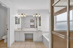 1021 SE Westminster Pl, Stuart, FL 34997 - Photo 32