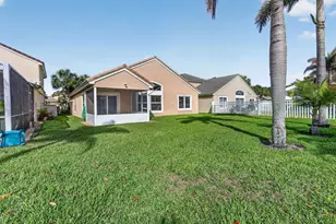 1021 SE Westminster Pl, Stuart, FL 34997 - Photo 6