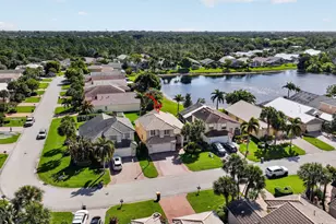 1021 SE Westminster Pl, Stuart, FL 34997 - Photo 60
