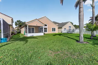 1021 SE Westminster Place, Stuart, FL 34997 - Photo 6