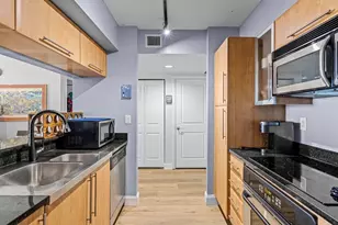 610 W Las Olas Blvd, Fort Lauderdale, FL 33312 - Photo 14