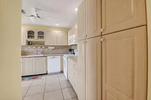 1600 NW 18th Ave, Delray Beach, FL 33445 - Photo 4