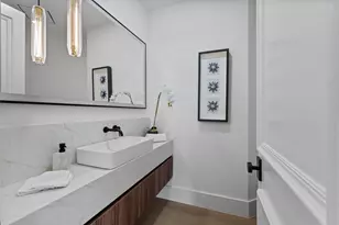 1330 Breakers W Blvd, West Palm Beach, FL 33411 - Photo 12