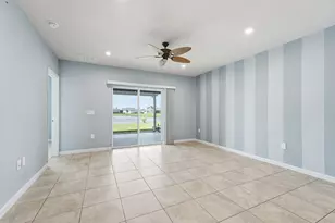812 Persimmon Pl, Fort Pierce, FL 34981 - Photo 6