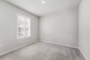 812 Persimmon Pl, Fort Pierce, FL 34981 - Photo 14