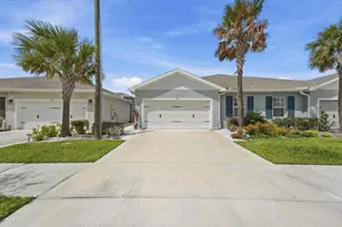 812 Persimmon Pl, Fort Pierce, FL 34981 - Photo 1