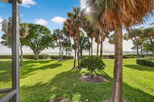 218 NE Edgewater Dr, Hutchinson Island, FL 34996 - Photo 16