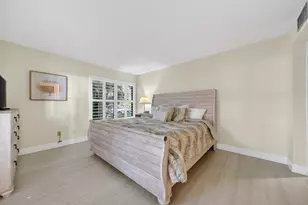 218 NE Edgewater Dr, Hutchinson Island, FL 34996 - Photo 32