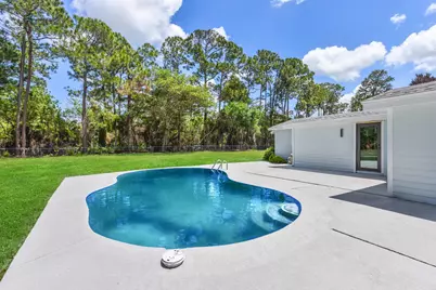 8587 SW 18th Avenue, Stuart, FL 34997 - Photo 4