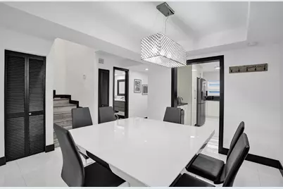 8992 Palm Tree Lane #8992, Pembroke Pines, FL 33024 - Photo 8