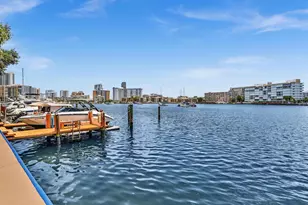 2000 Diana Dr, Hallandale Beach, FL 33009 - Photo 46
