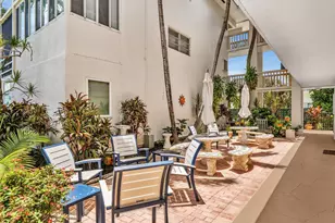 2000 Diana Dr, Hallandale Beach, FL 33009 - Photo 52