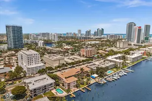 2000 Diana Dr, Hallandale Beach, FL 33009 - Photo 62