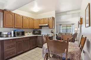 131 Ficus Tree Dr, Lantana, FL 33462 - Photo 10