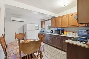 131 Ficus Tree Dr, Lantana, FL 33462 - Photo 8