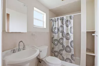 131 Ficus Tree Drive, Lantana, FL 33462 - Photo 14