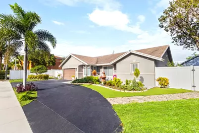 4040 NE 6th Avenue, Deerfield Beach, FL 33064 - Photo 1