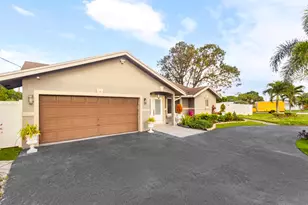 4040 NE 6th Ave, Deerfield Beach, FL 33064 - Photo 30