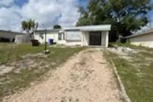 161 SW 6th Ct Ct SW, Vero Beach, FL 32962 - Photo 8