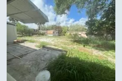 161 SW 6th Ct Court SW, Vero Beach, FL 32962 - Photo 22