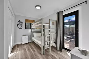 908 SE 16th St, Deerfield Beach, FL 33441 - Photo 16