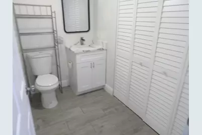 3845 Victoria Drive, West Palm Beach, FL 33406 - Photo 10