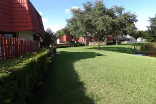 3845 Victoria Dr, West Palm Beach, FL 33406 - Photo 28