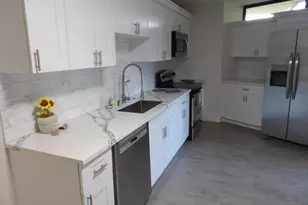 3845 Victoria Dr, West Palm Beach, FL 33406 - Photo 12