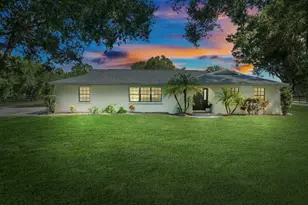 8530 8th St, Vero Beach, FL 32968 - Photo 4