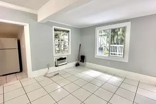 313 S Lakeside Dr, Lake Worth Beach, FL 33460 - Photo 4