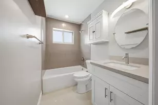 5031 NE 23rd Ave, Lighthouse Point, FL 33064 - Photo 8