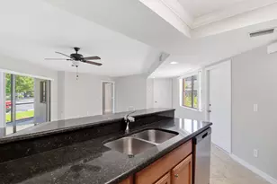 2625 Heathcote Dr, Fort Pierce, FL 34982 - Photo 6