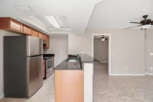 2625 Heathcote Dr, Fort Pierce, FL 34982 - Photo 2