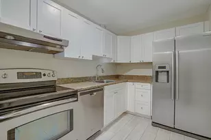 326 SE 1st Ave, Delray Beach, FL 33444 - Photo 8