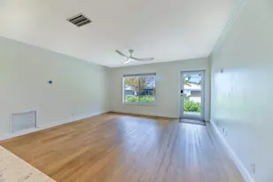 8099 Santa Fe Trail, Boca Raton, FL 33487 - Photo 20