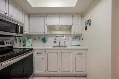 2929 SE Ocean Boulevard #116-7, Stuart, FL 34996 - Photo 8