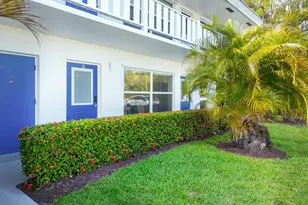2929 SE Ocean Blvd, Stuart, FL 34996 - Photo 2