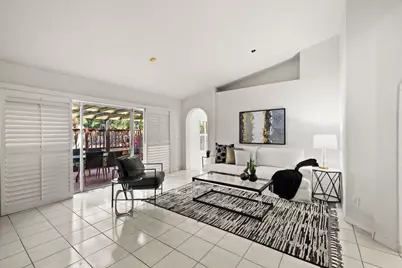 363 SW 161st Avenue, Pembroke Pines, FL 33027 - Photo 4