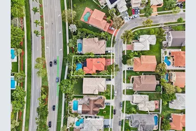 363 SW 161st Avenue, Pembroke Pines, FL 33027 - Photo 32