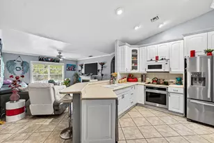 16398 Temple Blvd, Loxahatchee, FL 33470 - Photo 10