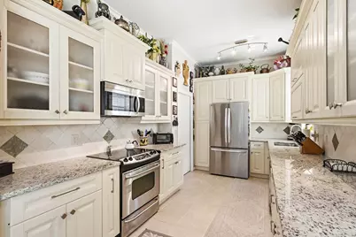 262 Sherwood Forest Drive, Delray Beach, FL 33445 - Photo 4