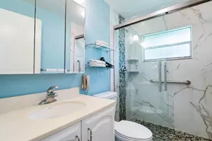 220 Seville Dr, Delray Beach, FL 33446 - Photo 10