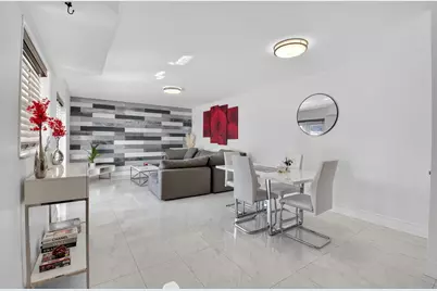 4310 Village Drive #D, Delray Beach, FL 33445 - Photo 10