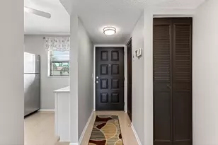 7245 Golf Colony Ct, Lake Worth, FL 33467 - Photo 10