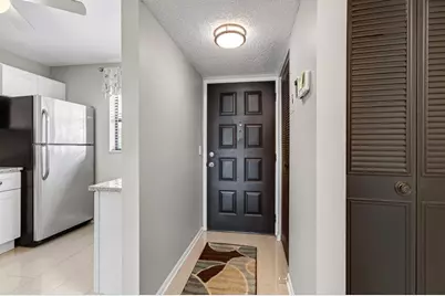 7245 Golf Colony Court #205, Lake Worth, FL 33467 - Photo 6